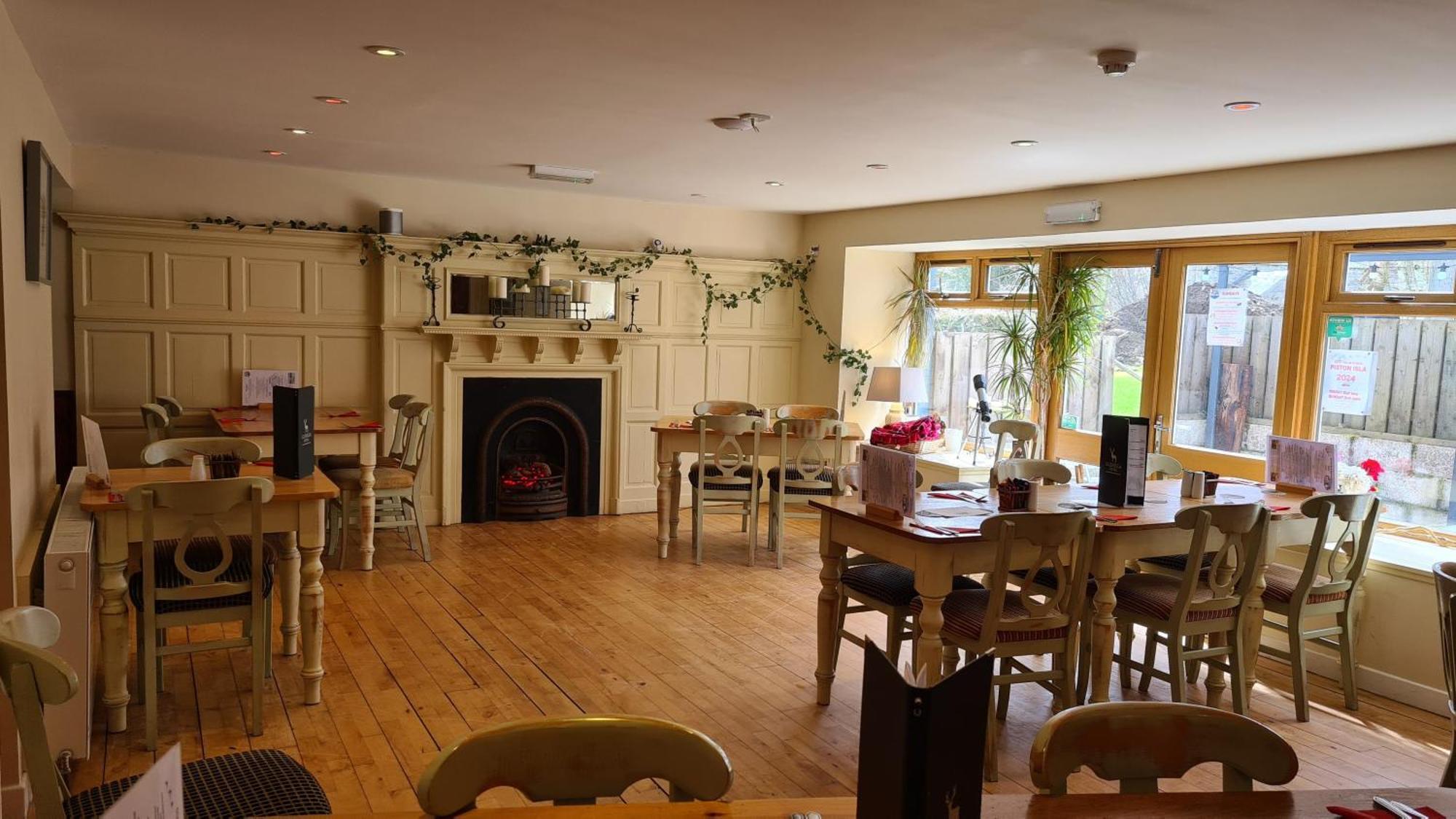 Glenisla Hotel Blairgowrie and Rattray Buitenkant foto