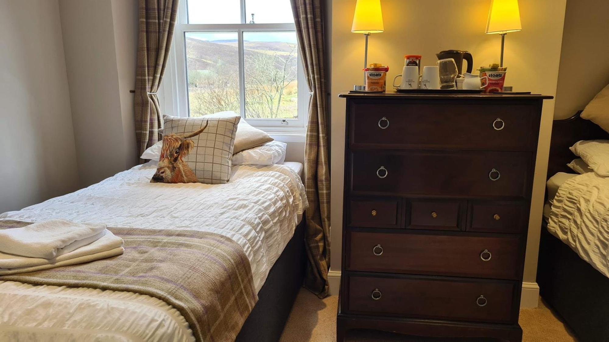 Glenisla Hotel Blairgowrie and Rattray Buitenkant foto