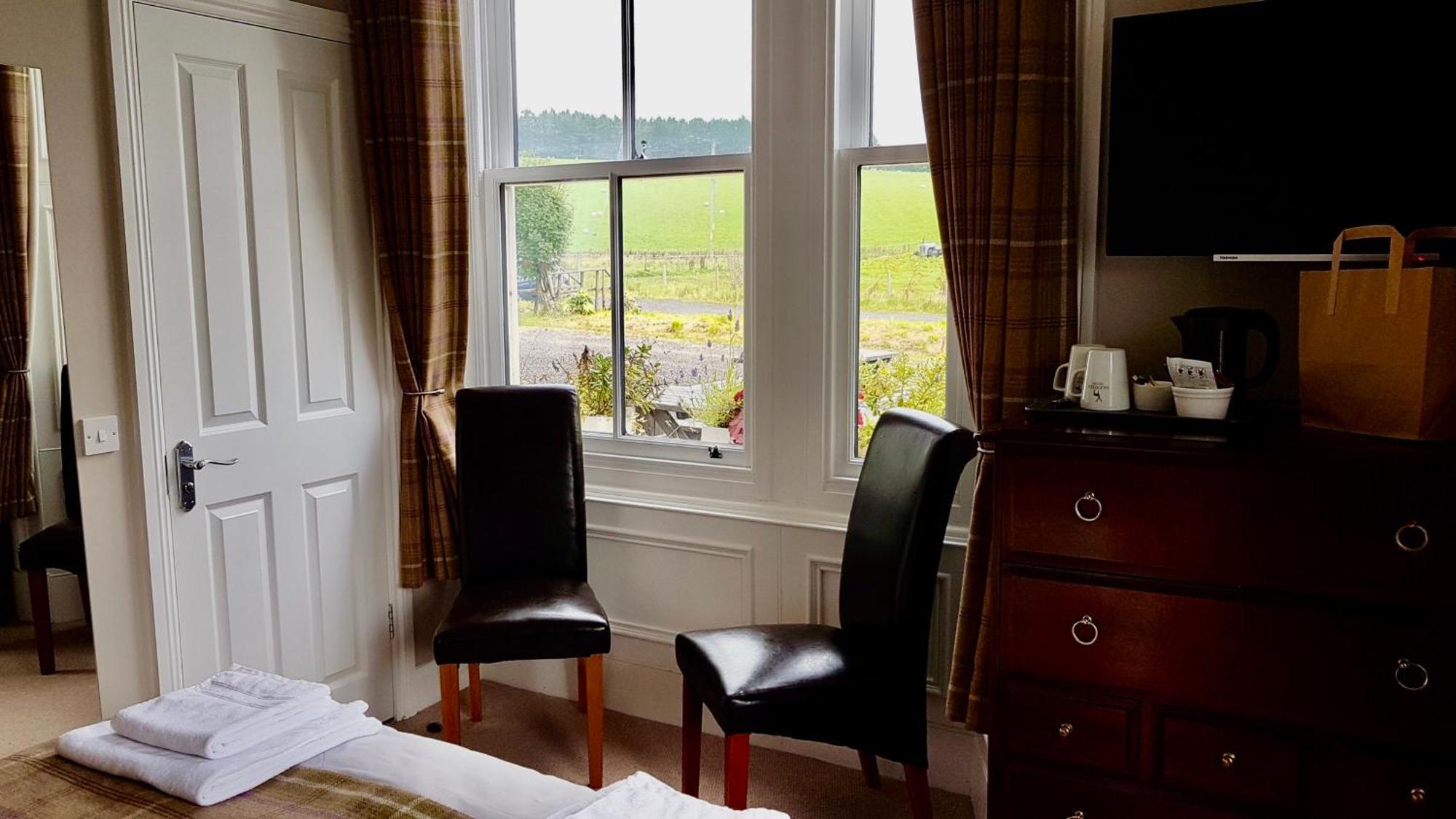 Glenisla Hotel Blairgowrie and Rattray Buitenkant foto